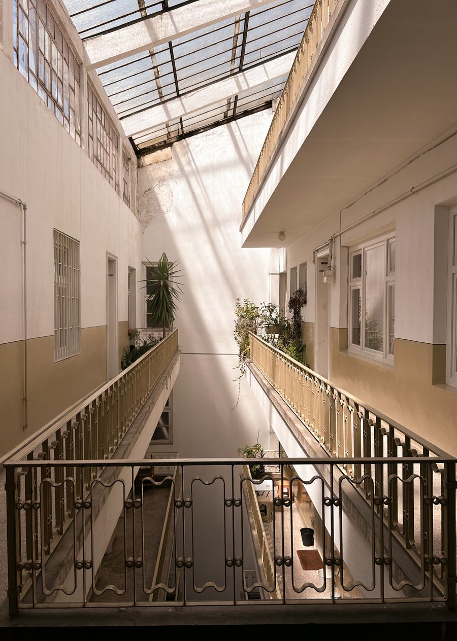 Überdachung und Balkon